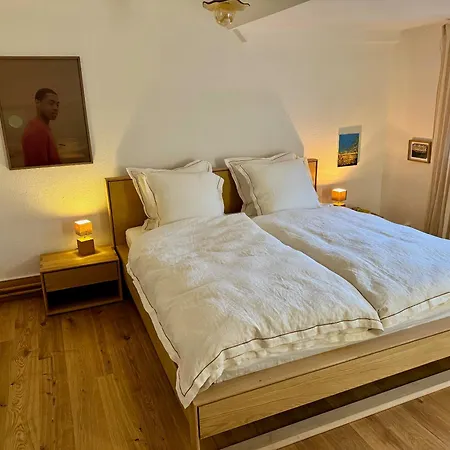 Bed & Breakfast Domus Purpurea *